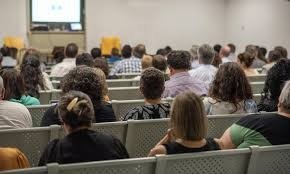 Formación para docentes, estudiantes, acompañantes y familias